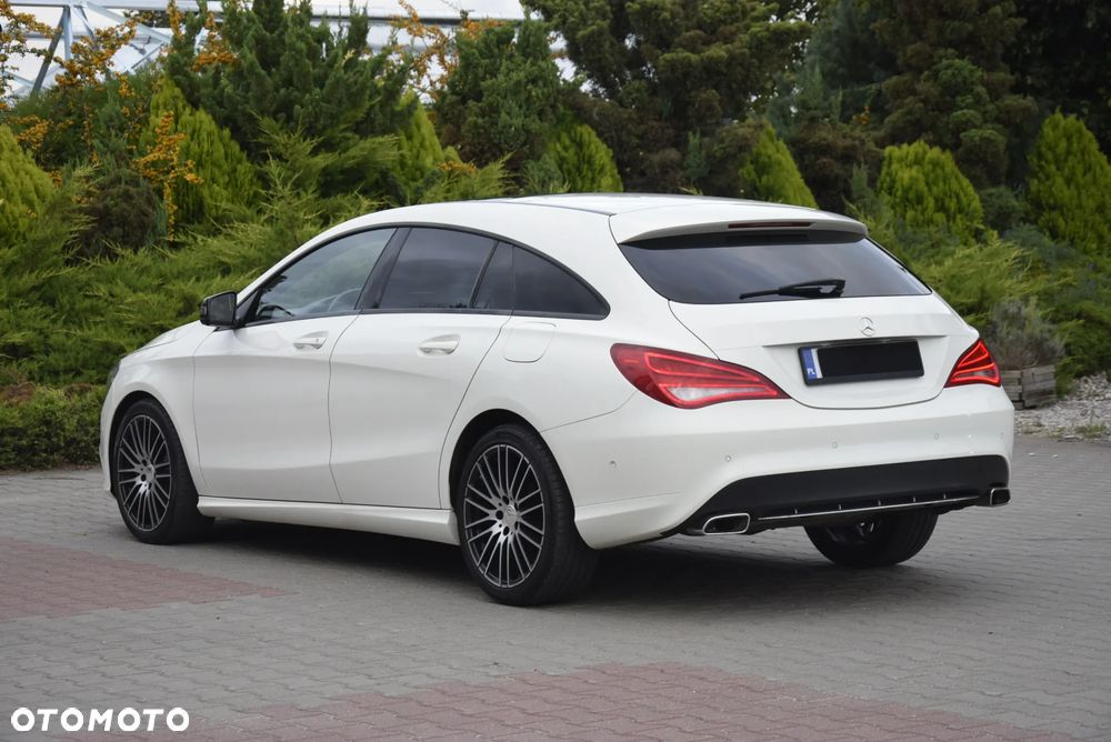 Mercedes-Benz CLA 250 7G-DCT - 25