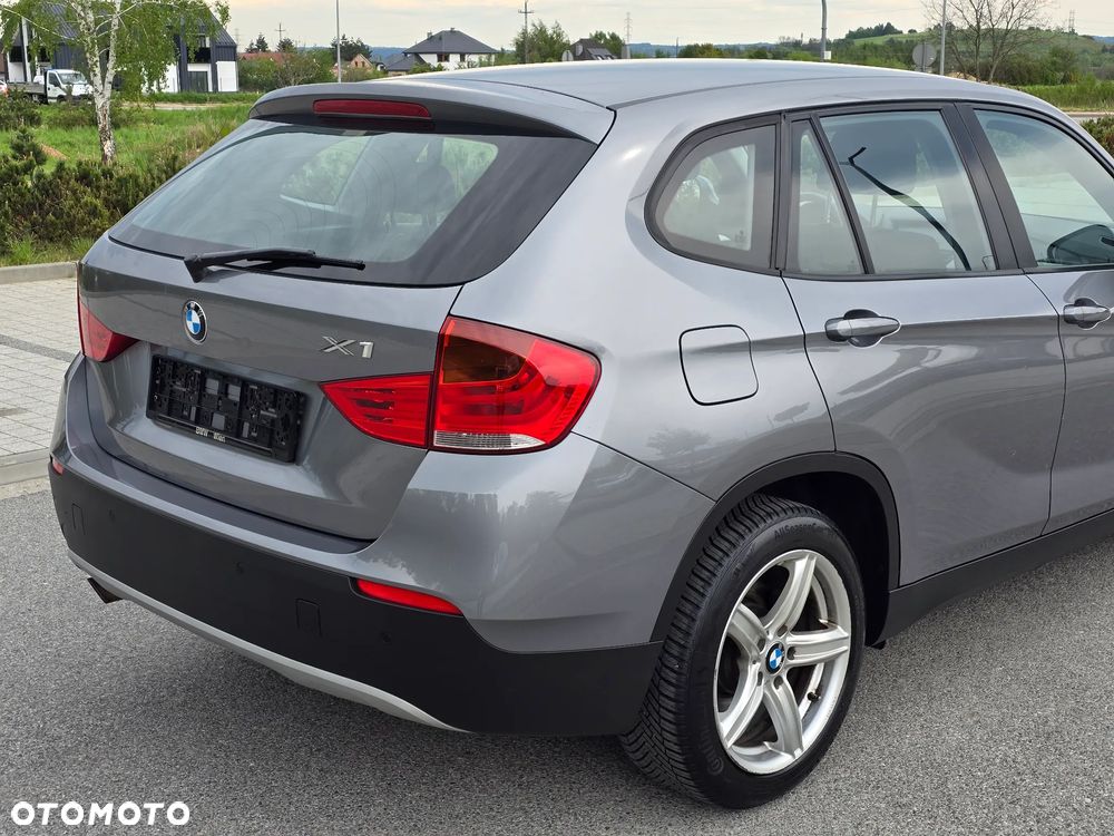 BMW X1 sDrive18d xLine - 21