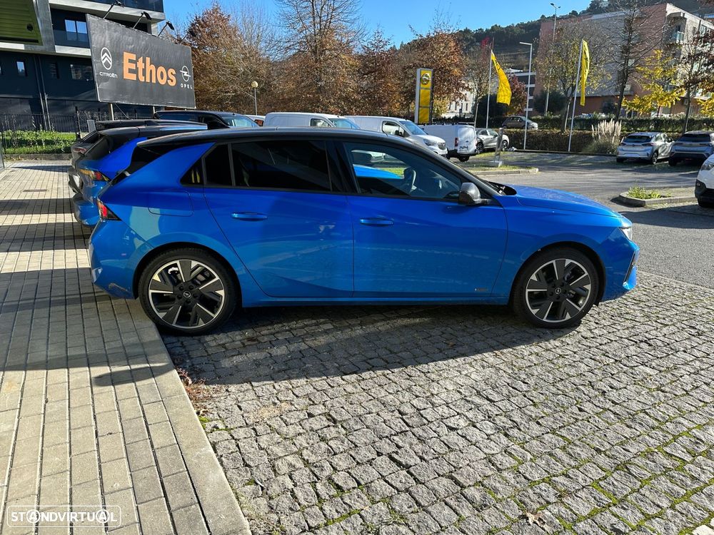 Opel Astra 54 kWh GS - 4