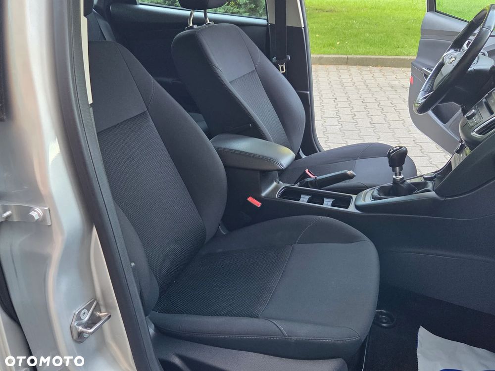 Ford Focus 1.5 TDCi ECOnetic 88g Start-Stopp-System Business - 25