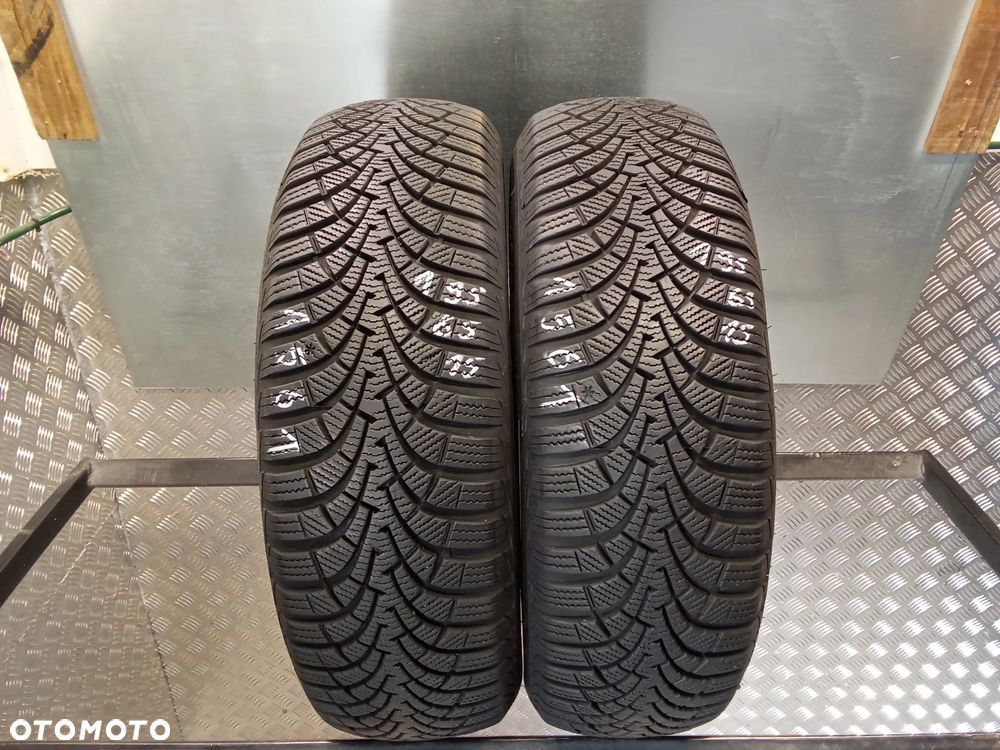 2x Goodyear UltraGrip 9+ 195/65/15 91T nr.1561 - 1