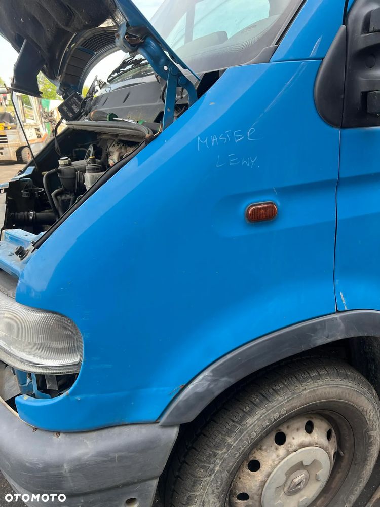 Błotnik prawy / Lewy Renault Master II 2 !! Cena za sztukę !! - 1
