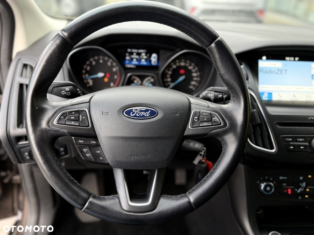 Ford Focus - 14