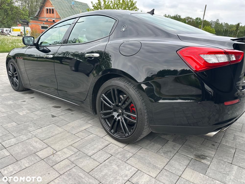 Maserati Ghibli GranLusso - 26