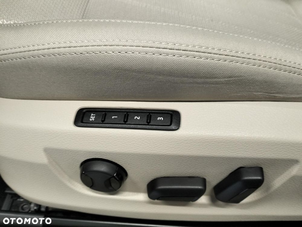 Skoda Superb 2.0 TSI Style DSG - 18