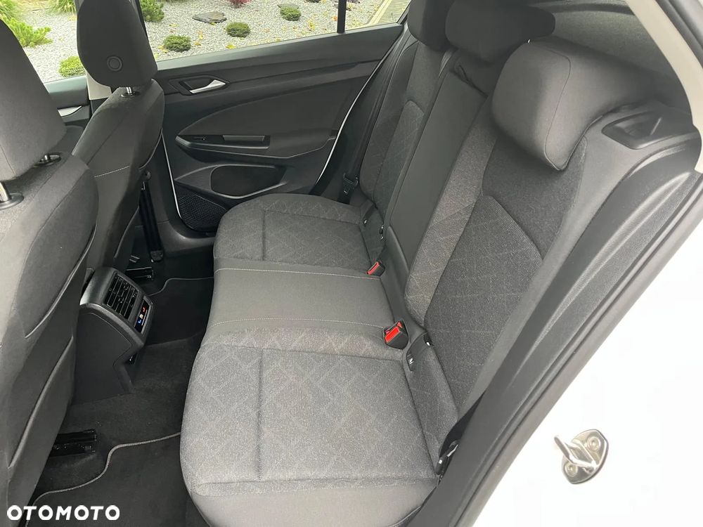 Volkswagen Golf - 20