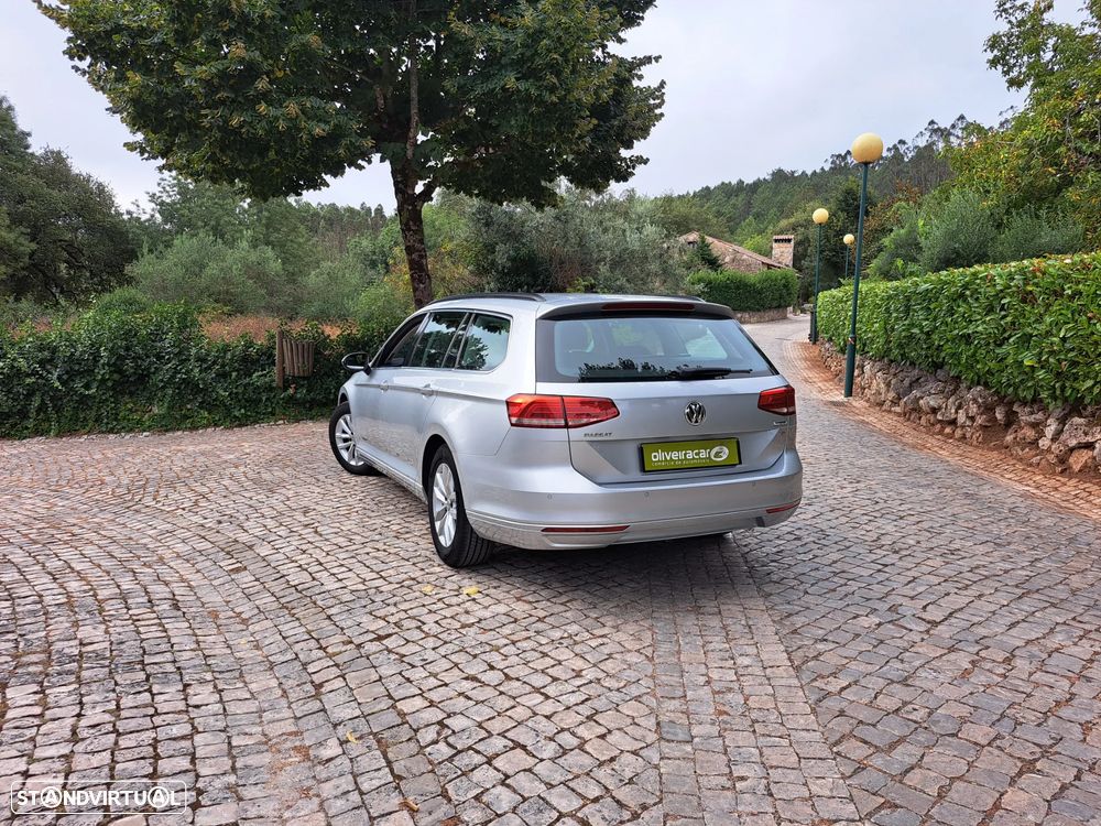 VW Passat 1.6 TDI (BlueMotion ) Comfortline - 32