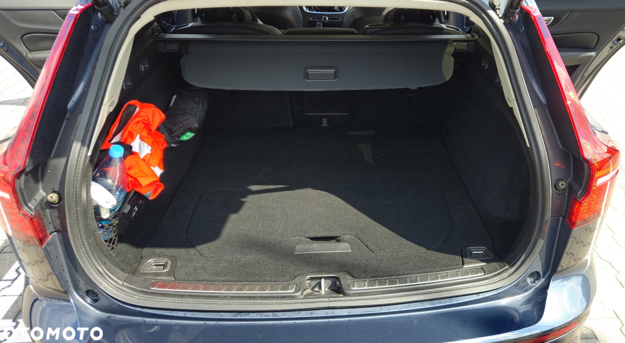 Volvo V60 B4 D Plus Dark - 18