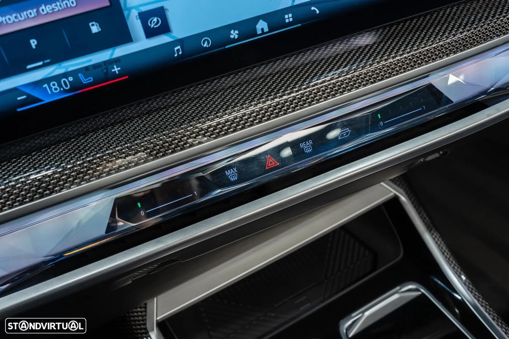 BMW 750 750e xDrive Pack Desportivo M - 15