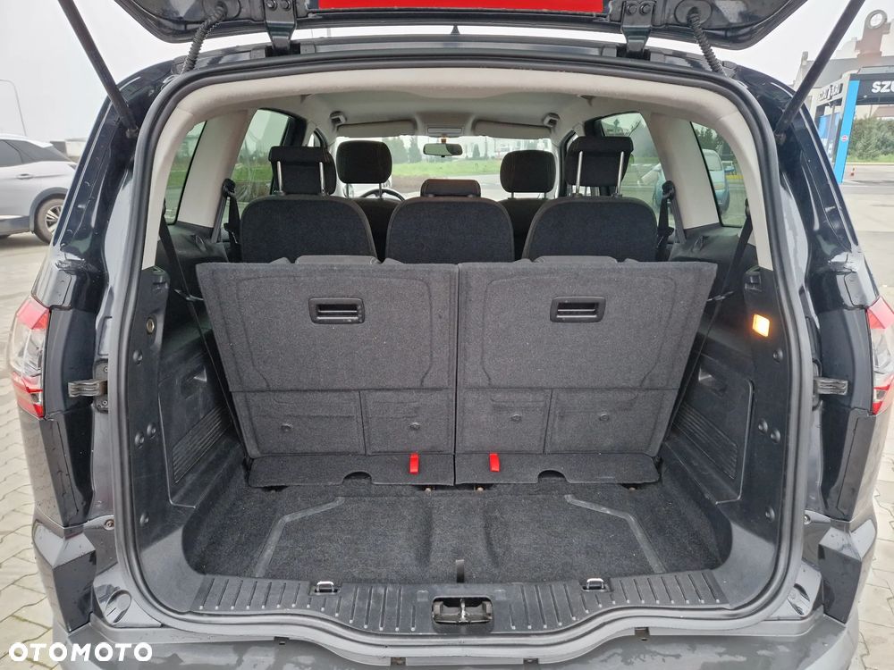 Ford S-Max 2.0 TDCi Trend - 12