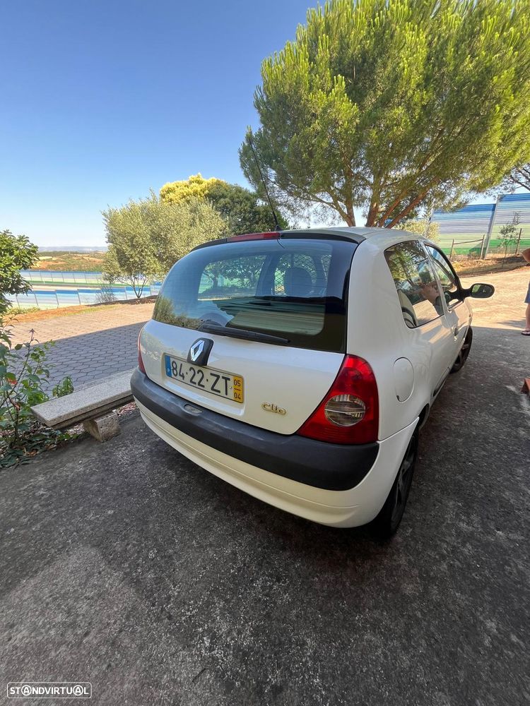 Renault Clio 1.5 dCi Pack - 4