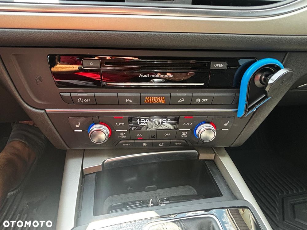 Audi A6 Allroad 3.0 TDI Quattro S tronic - 12