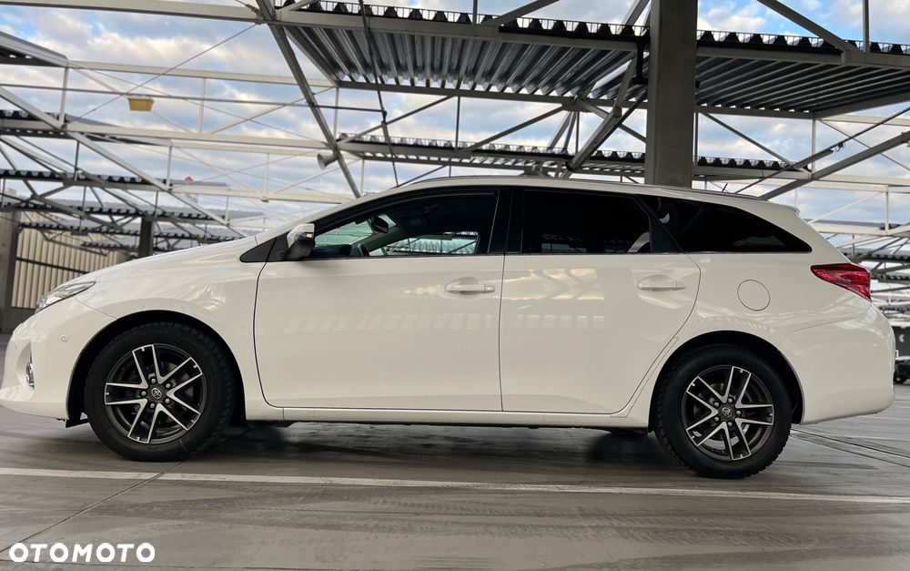 Toyota Auris - 9