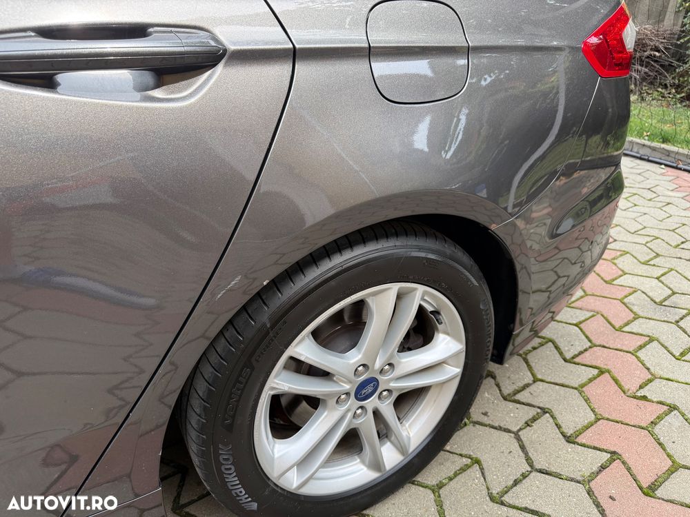 Ford Mondeo 2.0 TDCI Start-Stopp PowerShift-Aut Titanium - 2