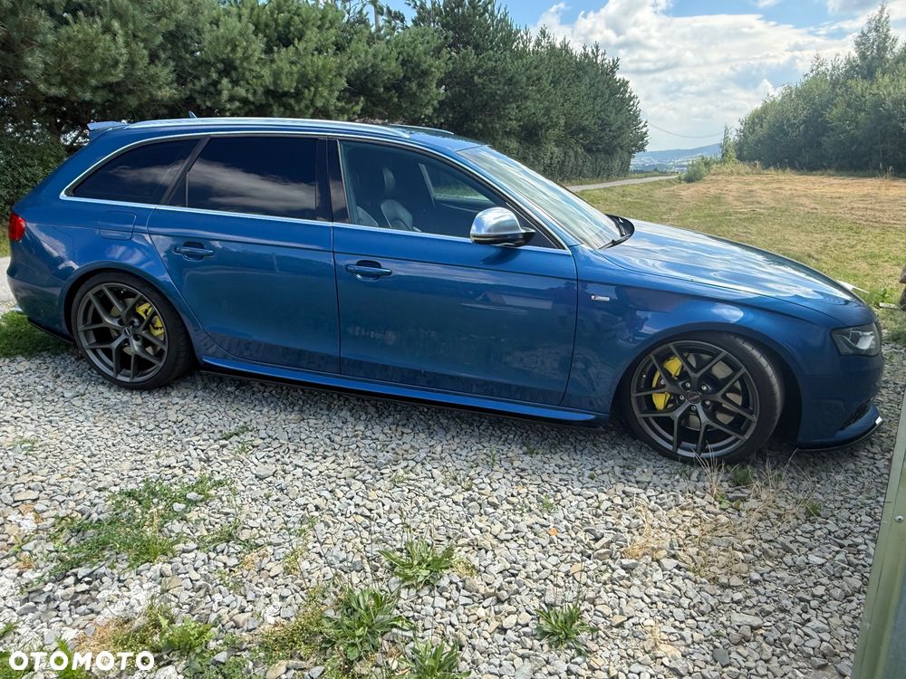 Audi A4 Avant 2.0 TFSI Quattro - 4