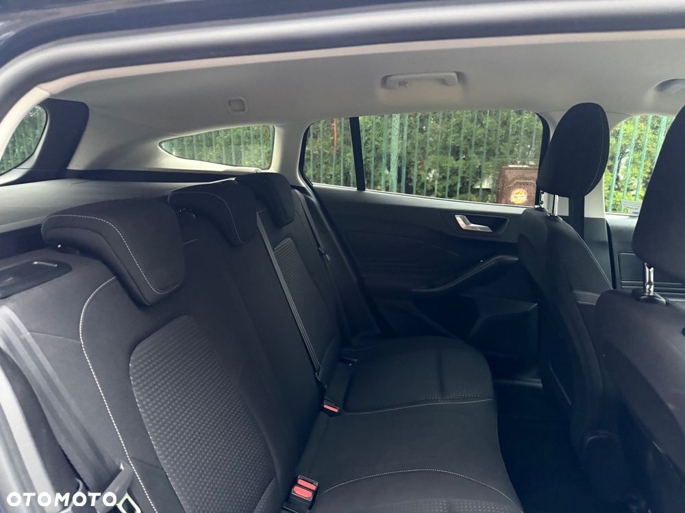 Ford Focus 1.5 EcoBlue Connected - 21