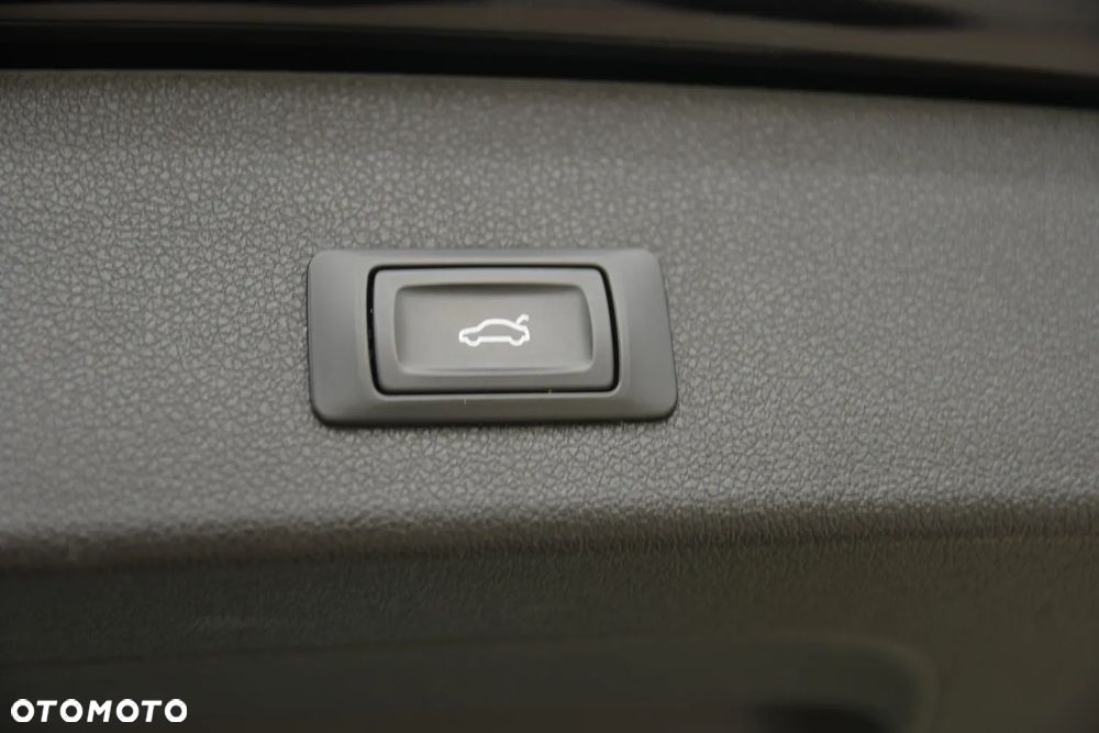 Audi Q5 2.0 TDI (clean diesel) ultra - 22