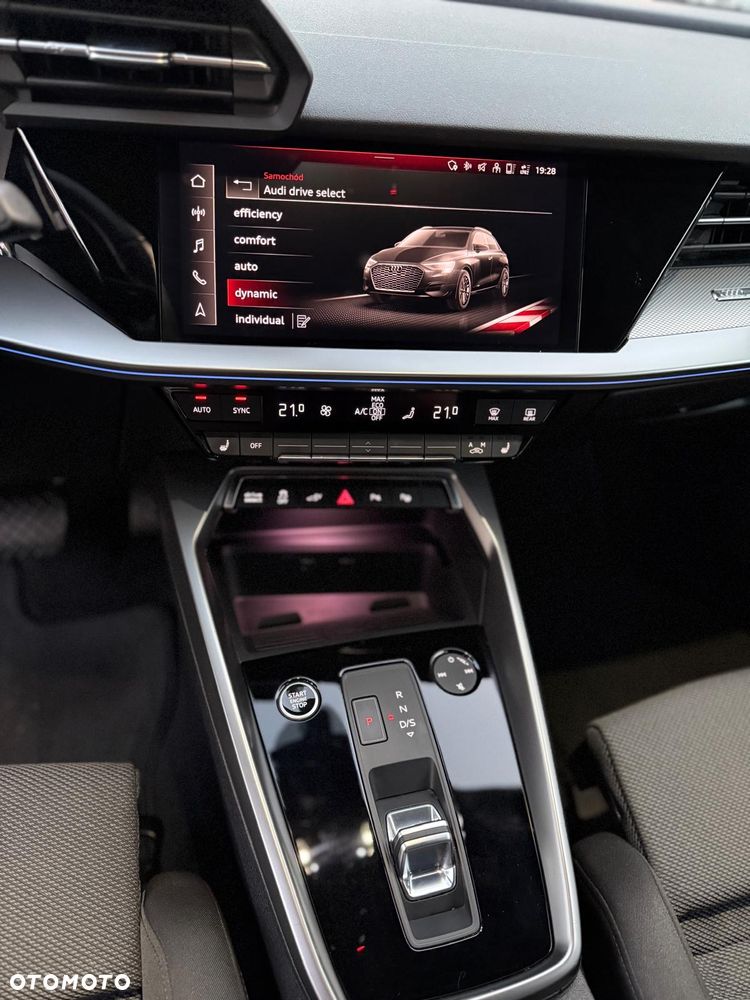 Audi A3 Sportback - 19