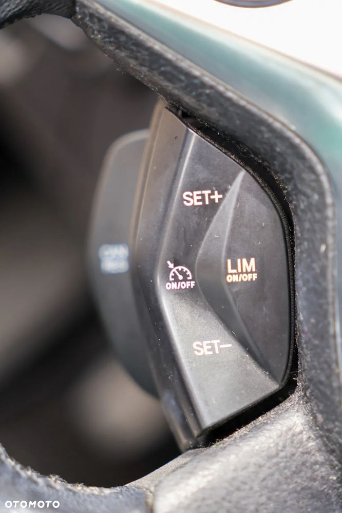 Ford Focus 1.0 EcoBoost Titanium - 15