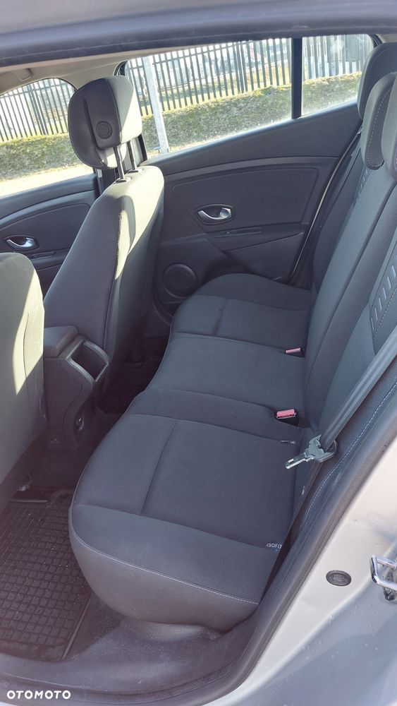 Renault Megane 1.5 dCi Dynamique - 11