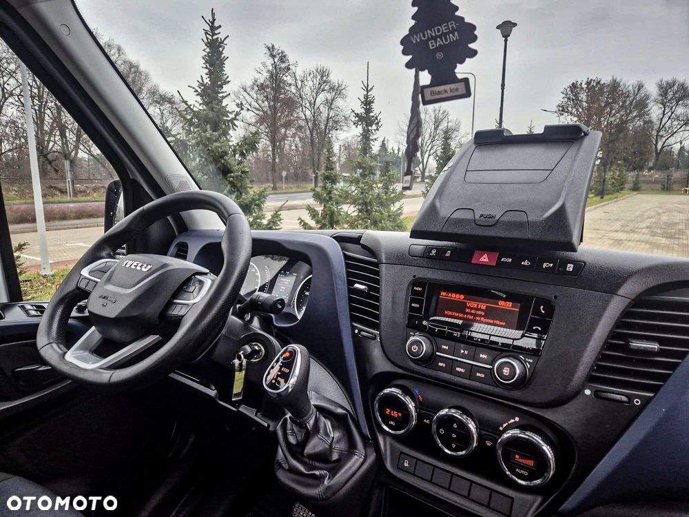 Iveco Daily - 12