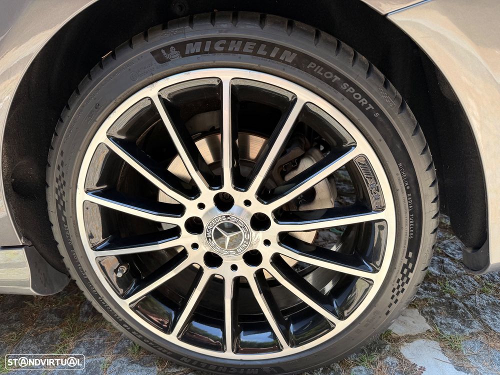 Mercedes-Benz CLA 180 d Shooting Brake AMG Line Aut. - 10