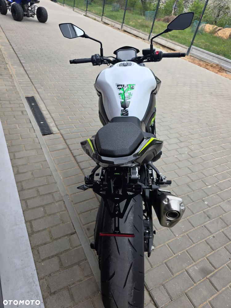 Kawasaki Z 900 - 28