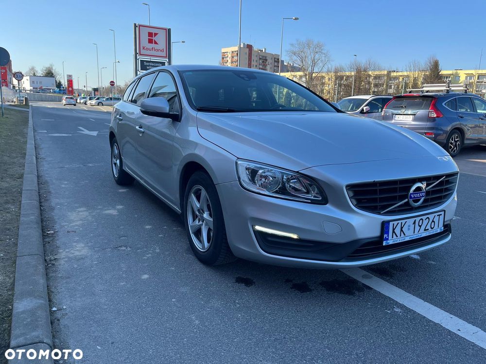 Volvo V60 D3 Geartronic Momentum - 5