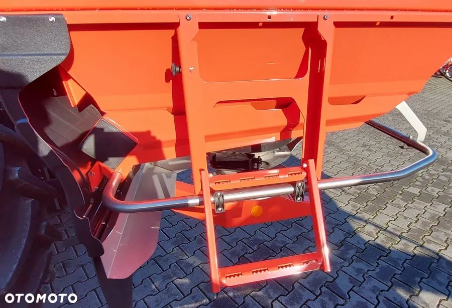 Gaspardo PRIMO E 314 precyzyjny dwutarczowy rozsiewacz nawozu - 22