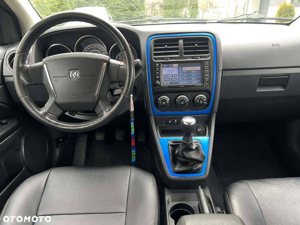 Dodge Caliber 2.0 SXT - 11