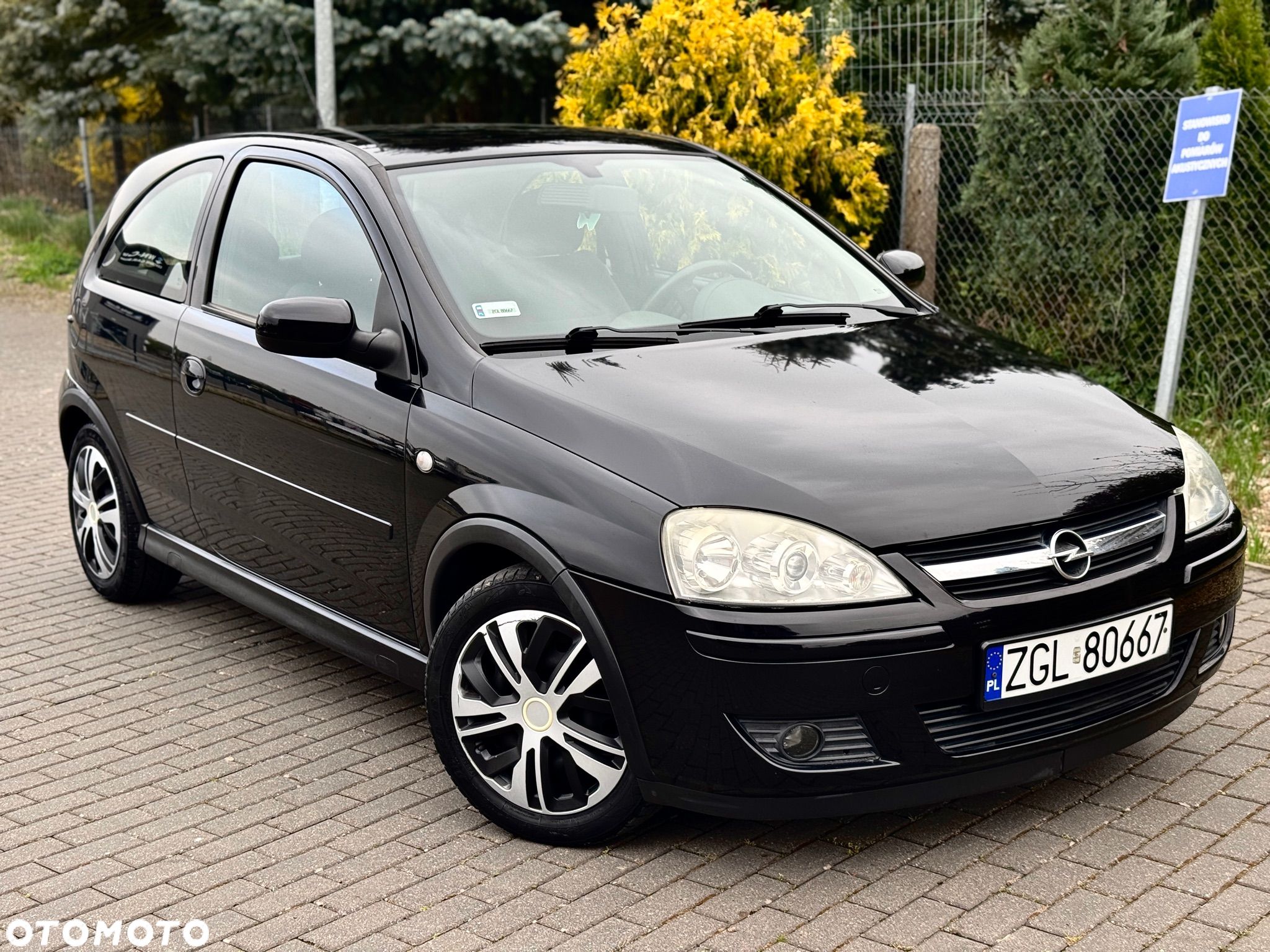 Opel Corsa 1.0 12V Edition - 1
