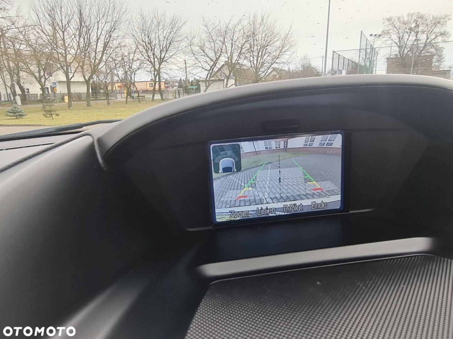 Ford Kuga - 16