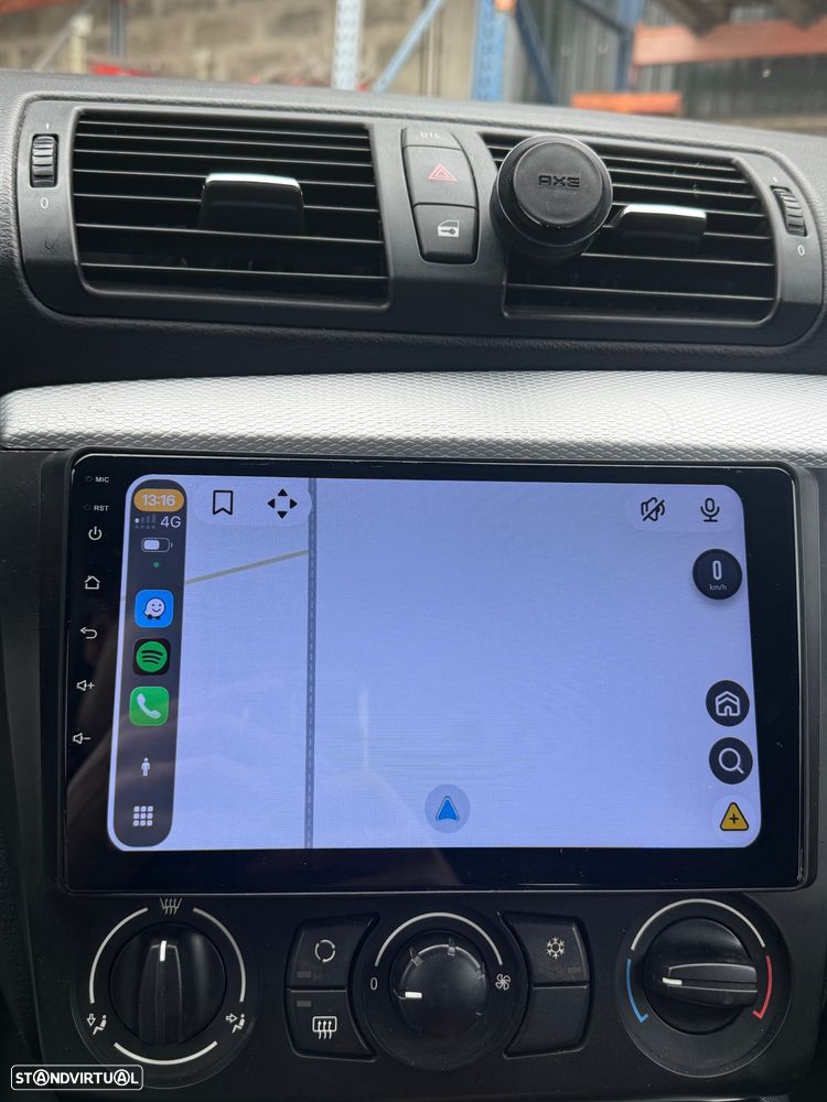 BMW 116 d Pack M - 11