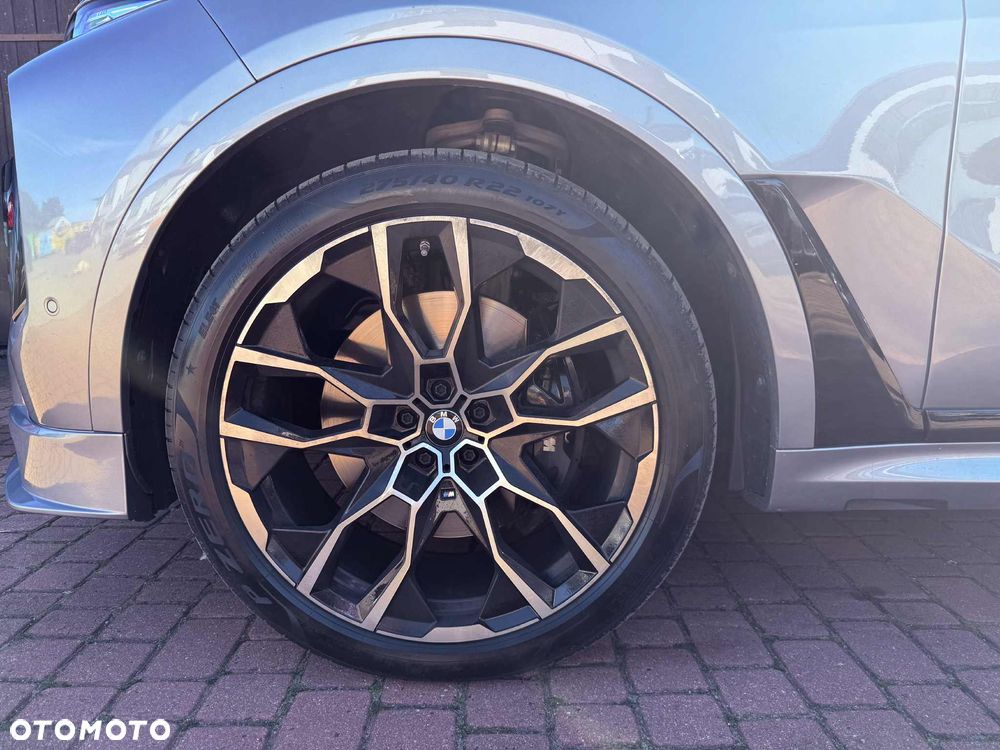 BMW X7 xDrive40d - 11