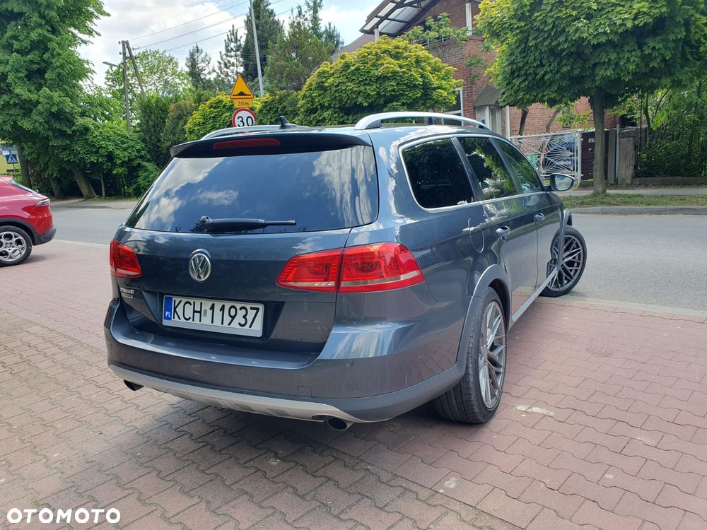 Volkswagen Passat Alltrack 2.0 TDI 4Motion DSG BlueMotion Tec - 35