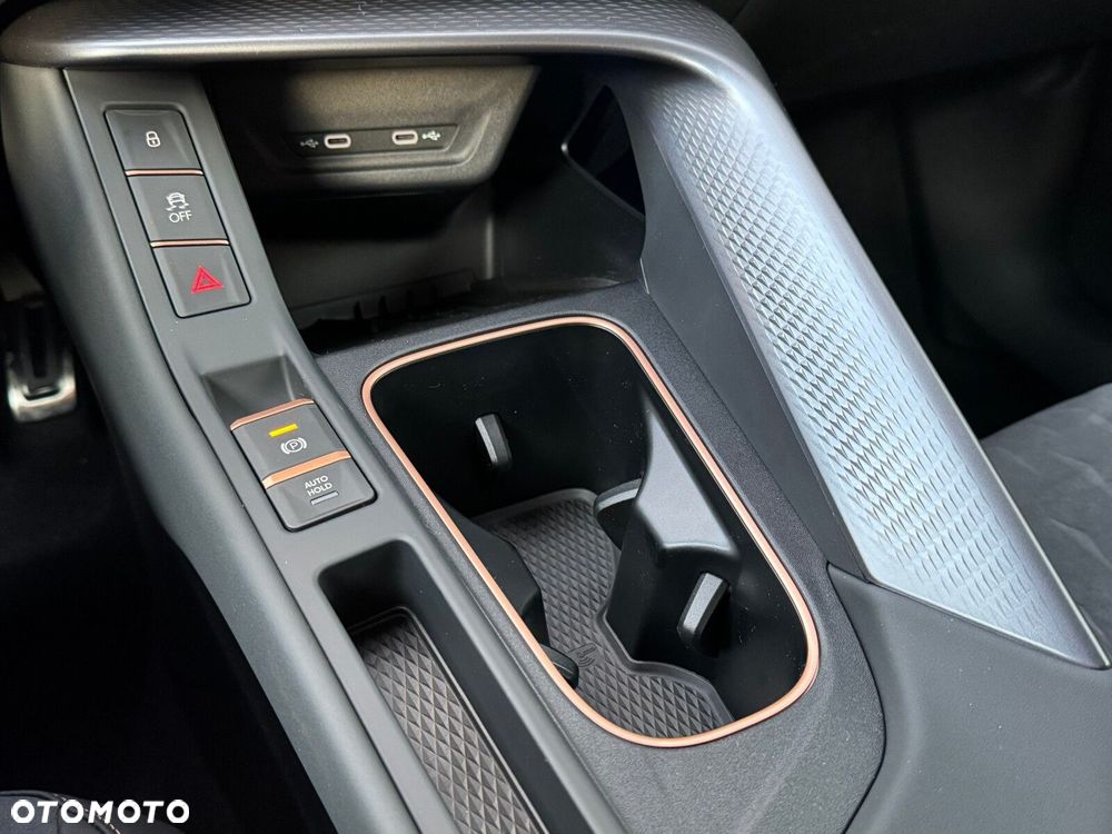 Cupra Terramar 1.5 eTSI mHEV DSG - 30