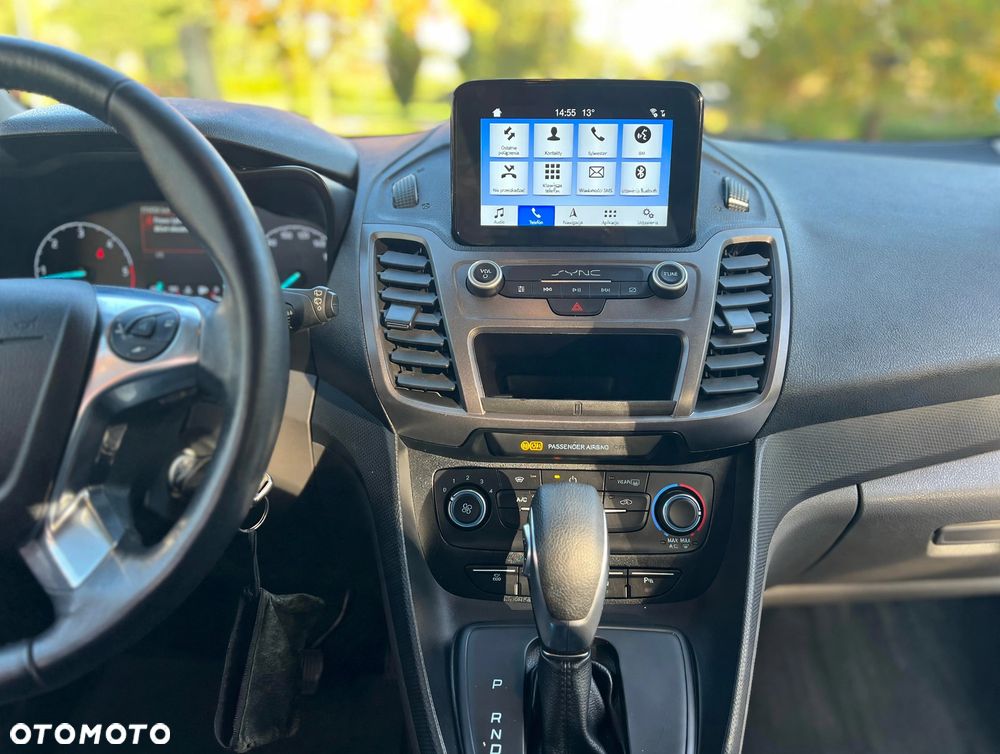 Ford Tourneo Connect Grand - 10