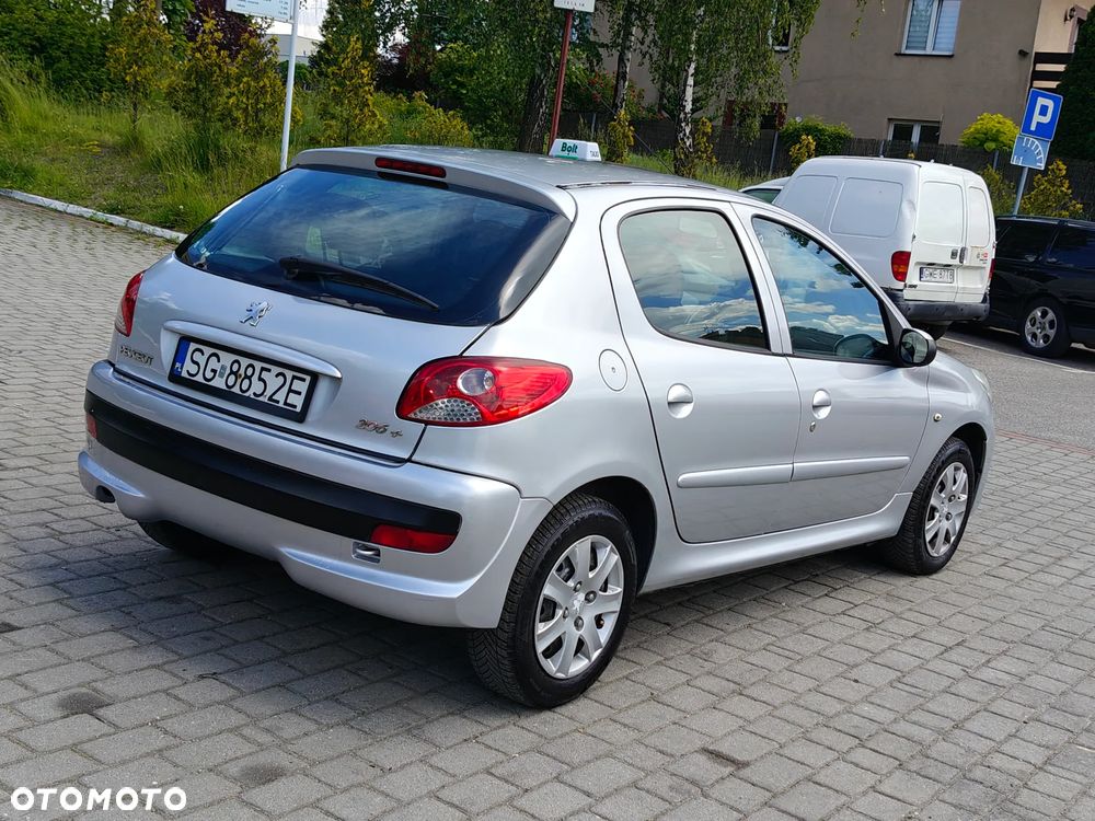 Peugeot 206 plus 1.1 Presence - 33