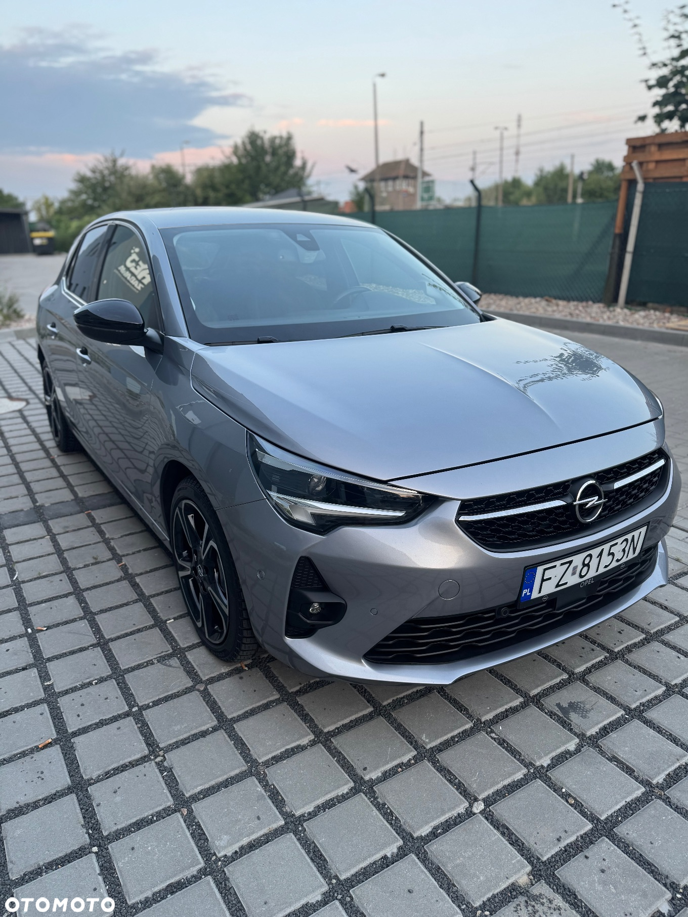 Opel Corsa 1.2 GS Line Plus Pack S&S - 2