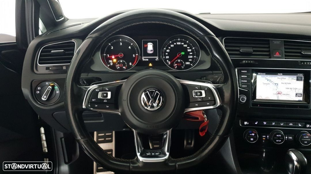 VW Golf 2.0 TDi GTD DSG - 20