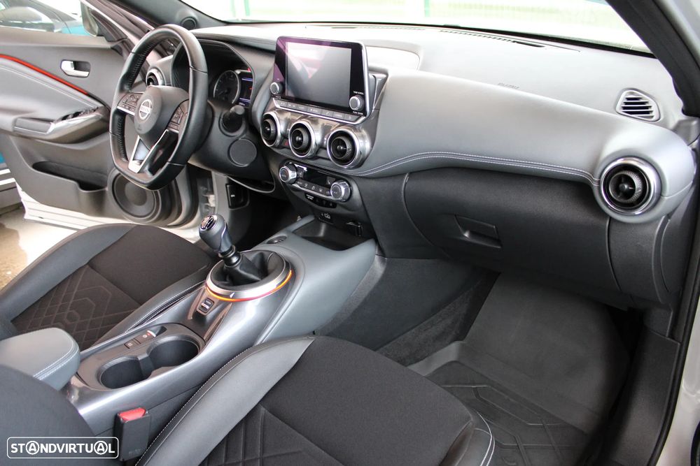 Nissan Juke 1.0 DIG-T Tekna - 22