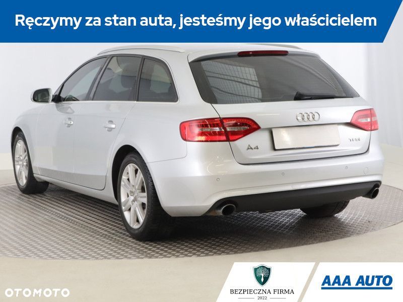 Audi A4 Avant - 6