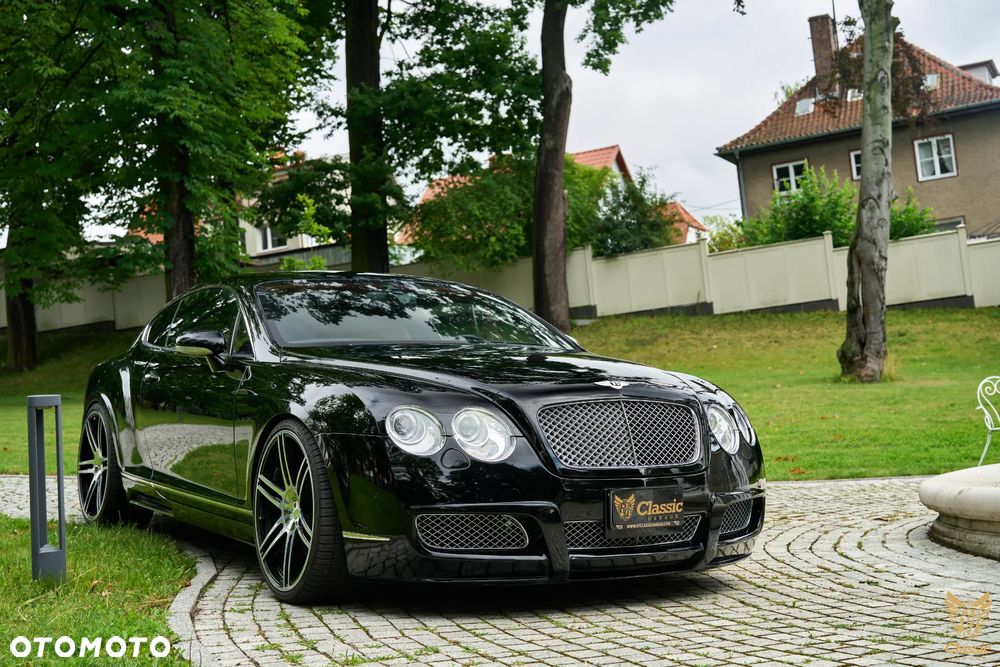 Bentley Continental GT - 10