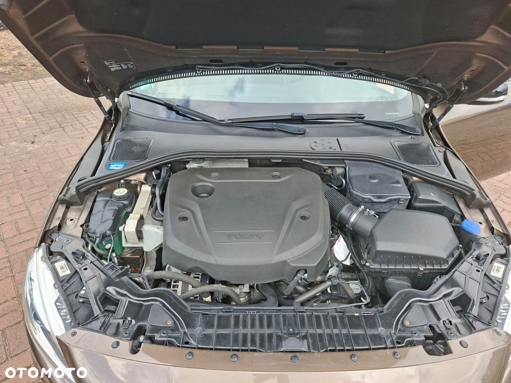 Volvo V60 Cross Country D4 Drive-E Summum - 23