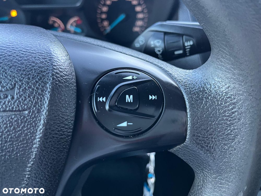 Ford Transit Connect - 8