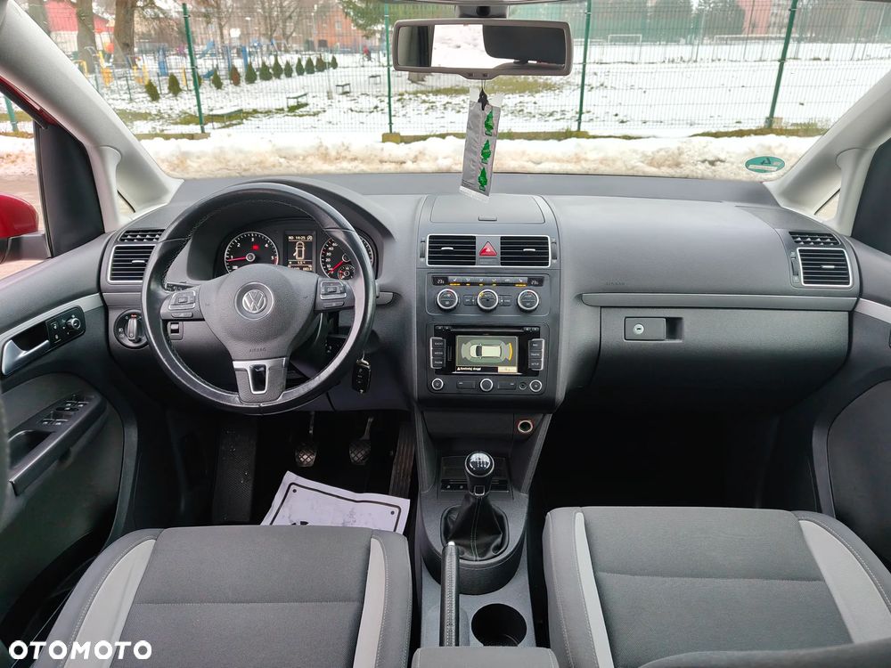 Volkswagen Touran 1.6 TDI DPF BlueMotion Technology Life - 9