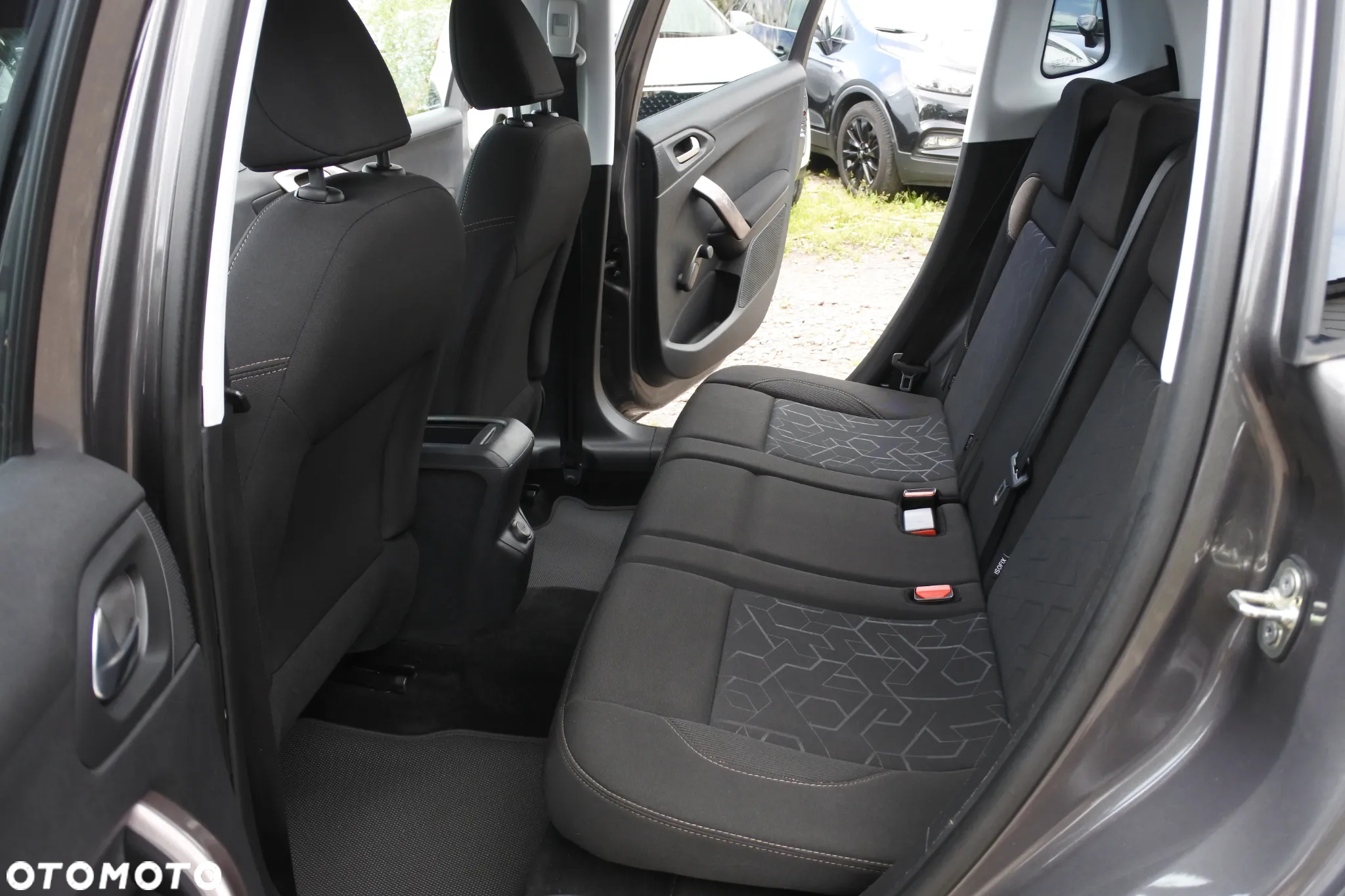 Peugeot 2008 1.2 Pure Tech Style - 9