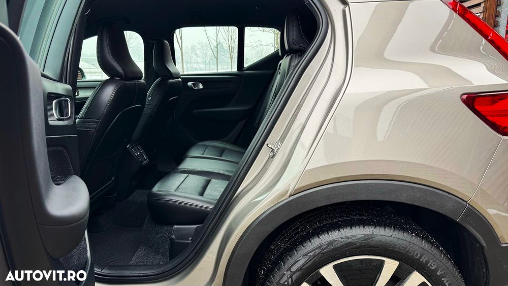 Volvo XC 40 D4 AWD Geartronic Inscription - 18