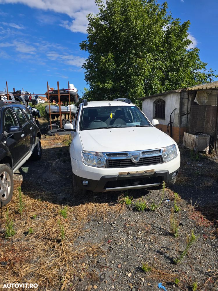 Dezmembrez Dacia Duster 1.5 Dci 4x4 Manual 6+1 2010-2016 - 1