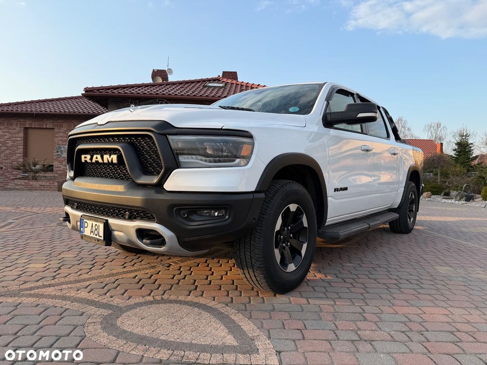 Dodge RAM - 28